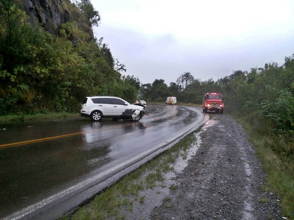 Chuva deixa rodovias da regiao perigosas e causam acidentes