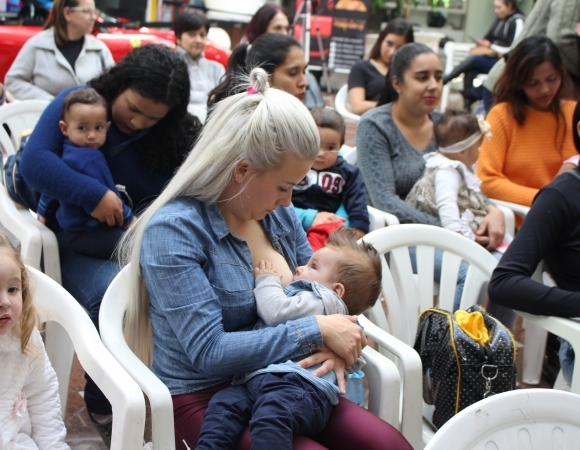 Evento em Bento Gonçalves destaca o aleitamento materno