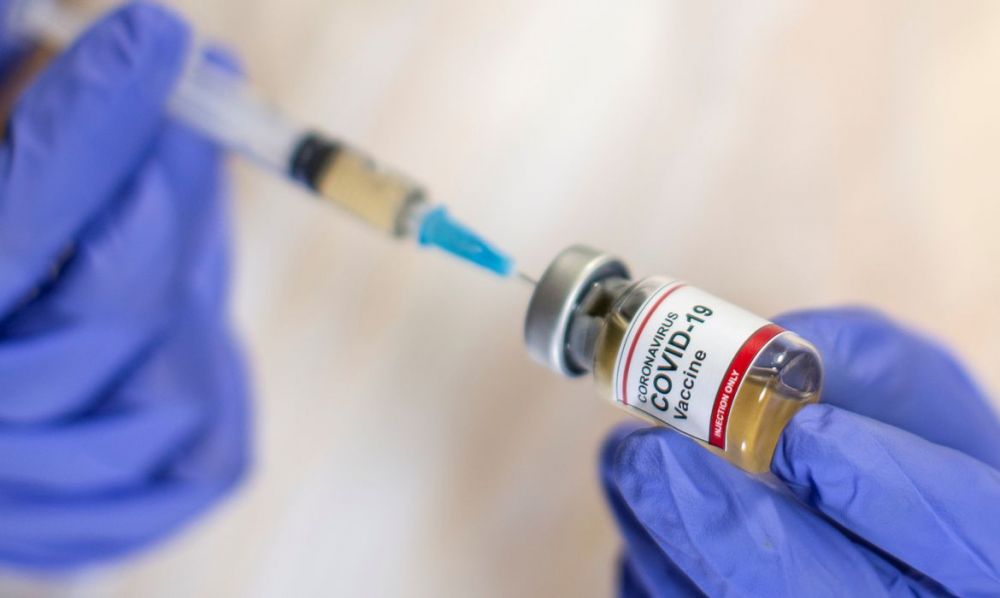 STF proíbe uso de doses remanescentes para vacinação de profissionais da educação
