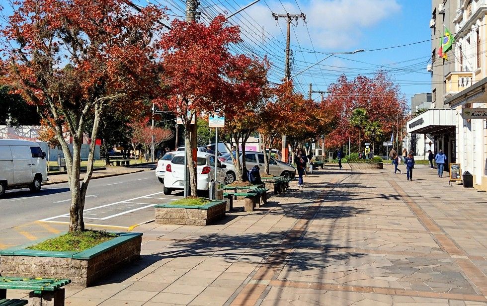 Centro de Carlos Barbosa começa a receber mudança visual