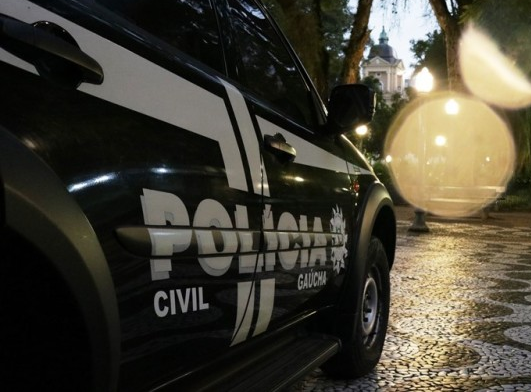 Polícia Civil prende indivíduo por roubo e tráfico de drogas em Bento