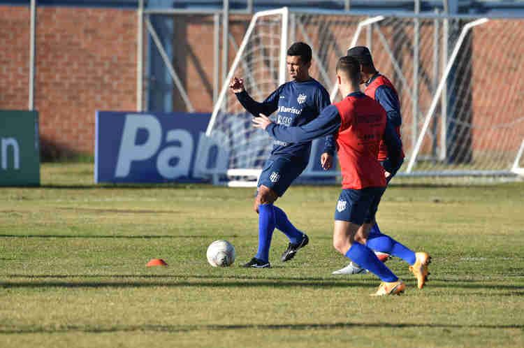 Esportivo recebe o Caxias no clássico da Polenta