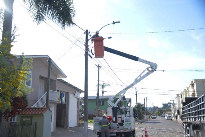 Bairros de Garibaldi recebem nova iluminação