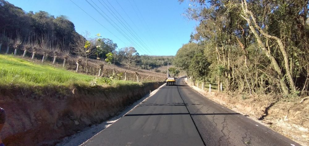 Garibaldi recebe emenda de R$ 400 mil para obras em estradas do interior