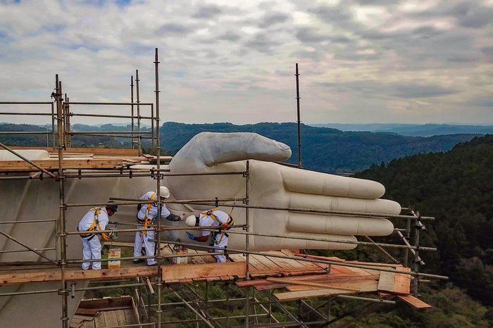 Futura maior estátua de Cristo do país começa a ser pintada em Encantado