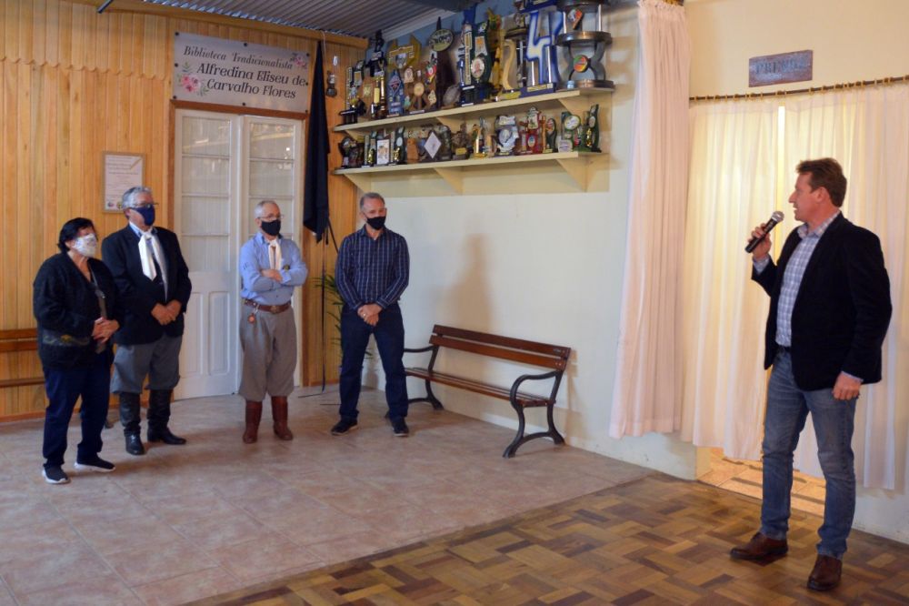 Biblioteca Tradicionalista é inaugurada em Garibaldi