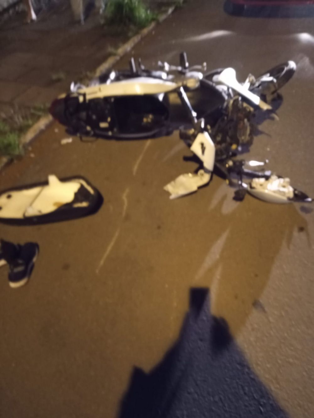 Motociclista morre após ser atropelada por veículo em Bento