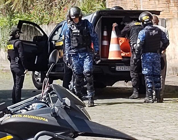 Dois foragidos da justiça são presos em Bento Gonçalves