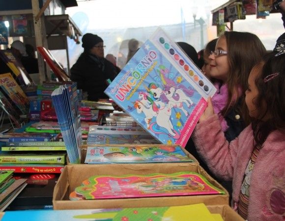 Feira do Livro abre oficialmente hoje em Bento