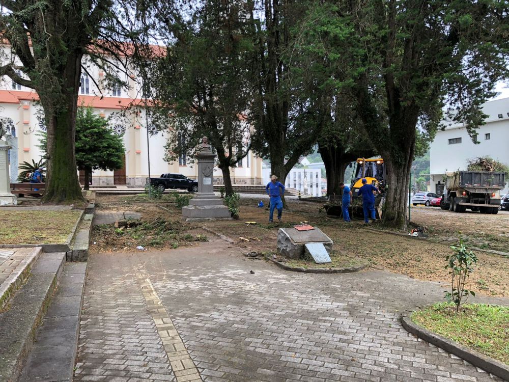 Garibaldi amanhece se recuperando dos estragos do temporal