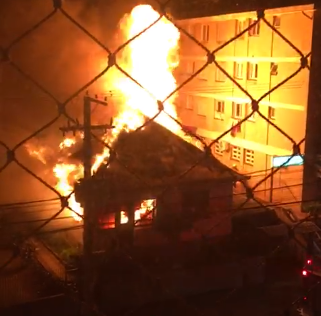 Residência é destruída por incêndio em Bento Gonçalves