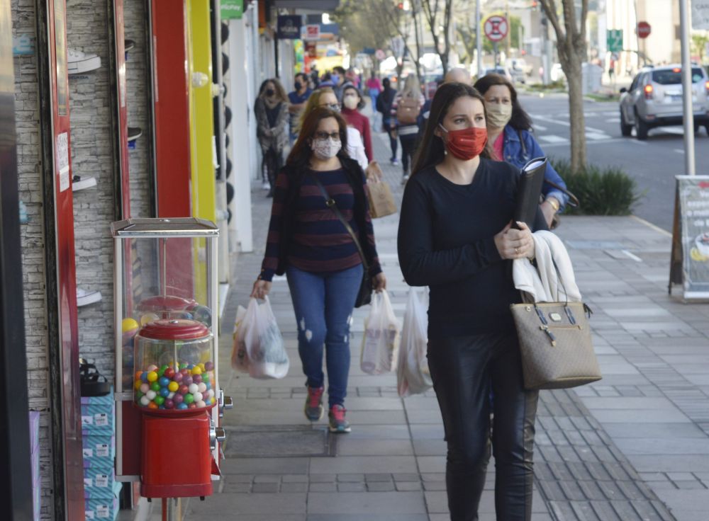 Vendas no comércio de Bento devem crescer até 15% neste fim de ano