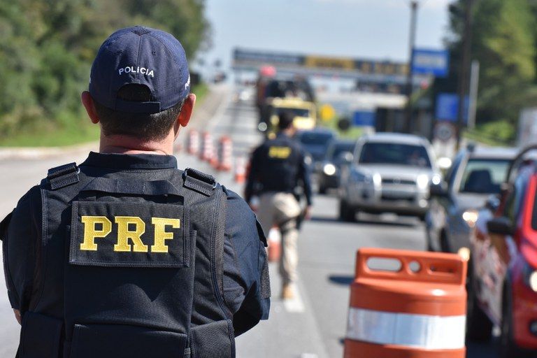 PRF inicia Operação Natal nas rodovias federais