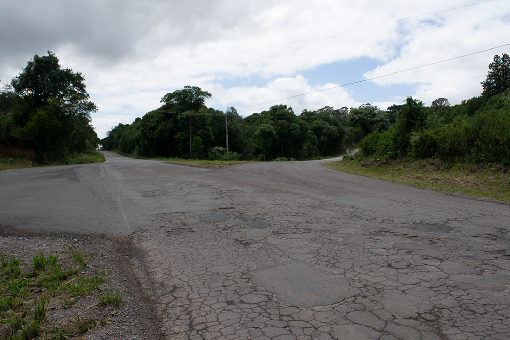 Trecho crítico em frente a Fenachamp será refeito