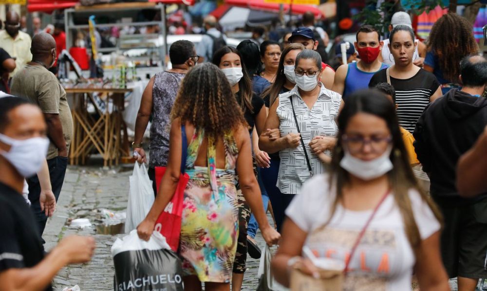 Covid-19: Brasil bate novo recorde de casos registrados em 24h