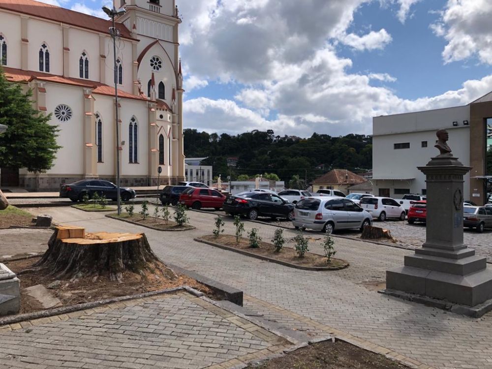 Prefeitura planeja revitalizar Praça da Matriz