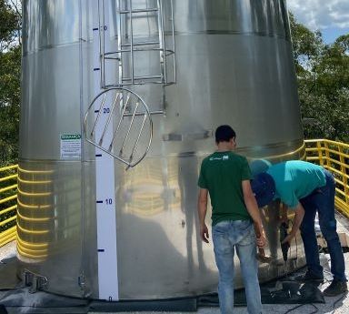 Iniciada a instalação de caixa d'água de 100 mil litros no interior de Bento