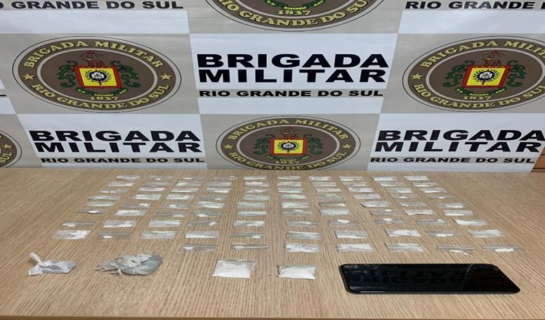 Adolescentes são apreendidos com maconha e cocaína em Garibaldi