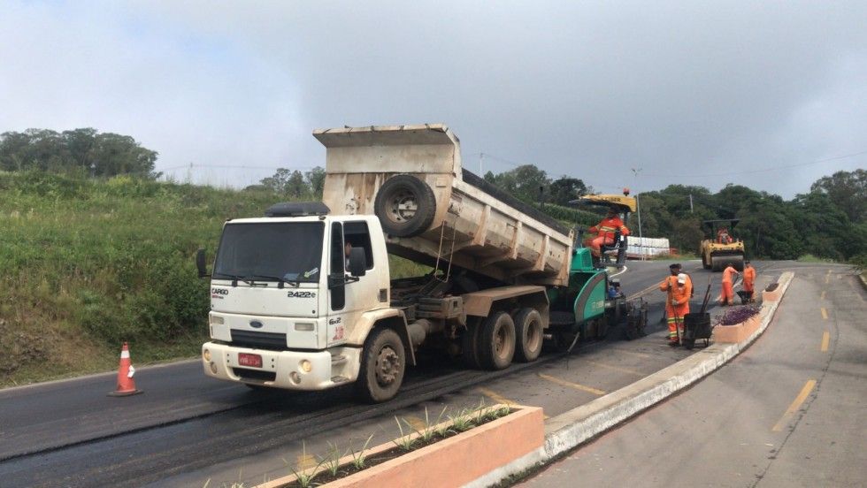 Obras avançam na Buarque de Macedo em Carlos Barbosa