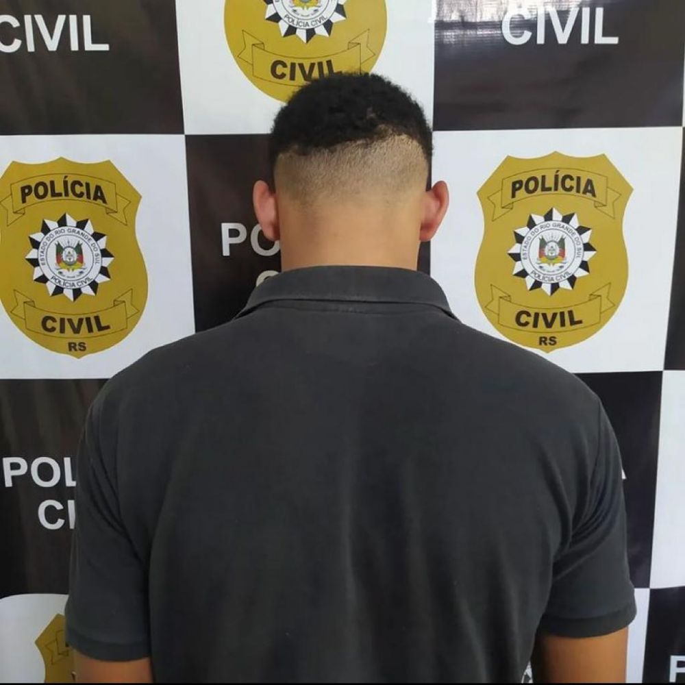 Jovem acusado de estuprar menina de 20 anos é preso na rodoviária de Carlos Barbosa