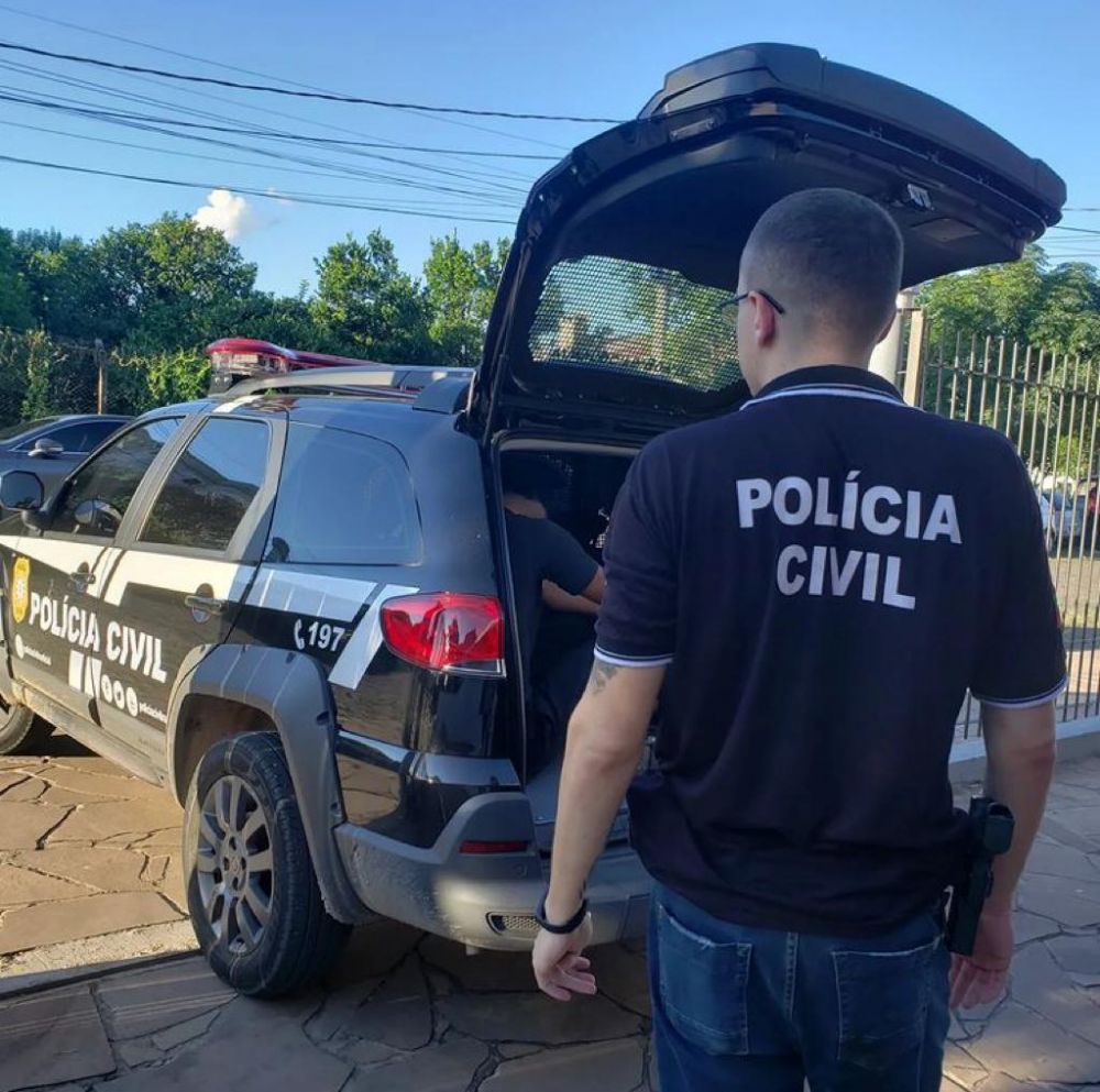 Jovem acusado de estuprar menina de 20 anos é preso na rodoviária de Carlos Barbosa