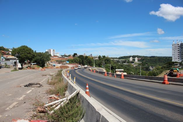 Obra interminável: Empresa solicita mais 60 dias para conclusão de túnel em Bento