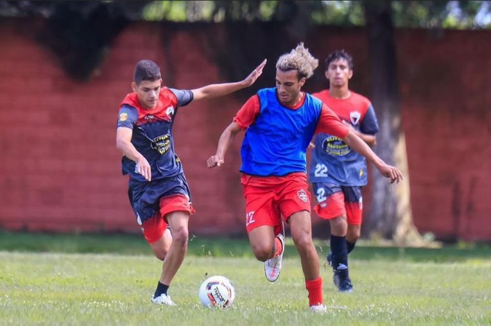 Garibaldi perde jogo-treino para o Brasil de Farroupilha