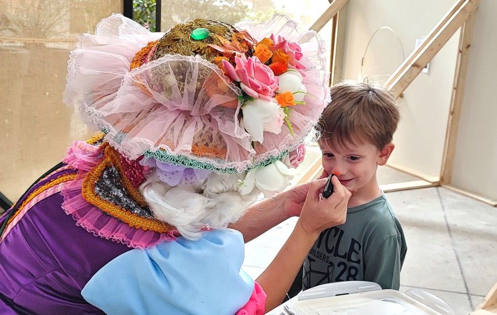 Feira de Páscoa recebe cinco mil pessoas em Carlos Barbosa