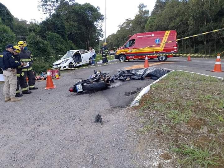 Bombeiros alertam motoristas após graves acidentes na BR-470