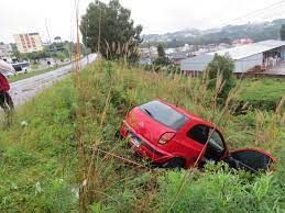 Acidente de trânsito deixa jovem ferida em Farroupilha 