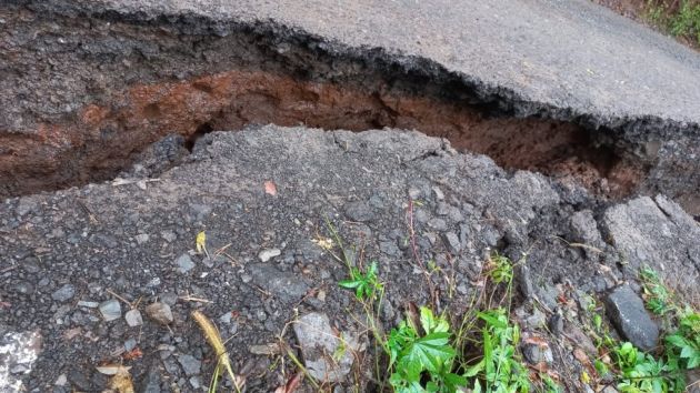 Estrada Geral do Forromeco é interditada devido às chuvas