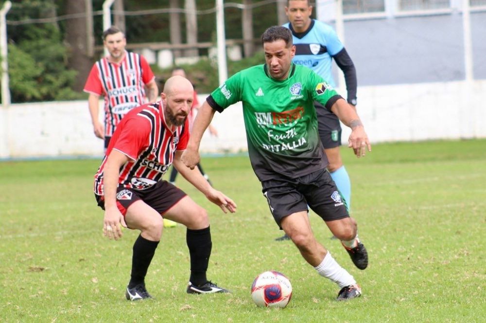 Jogos decisivos  marcam a Taça Fenavinho no próximo domingo 