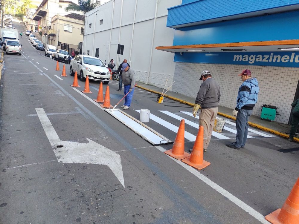 Faixa de pedestres na Rua Dr Antunes em Bento Gonçalves sofrerá alterações 