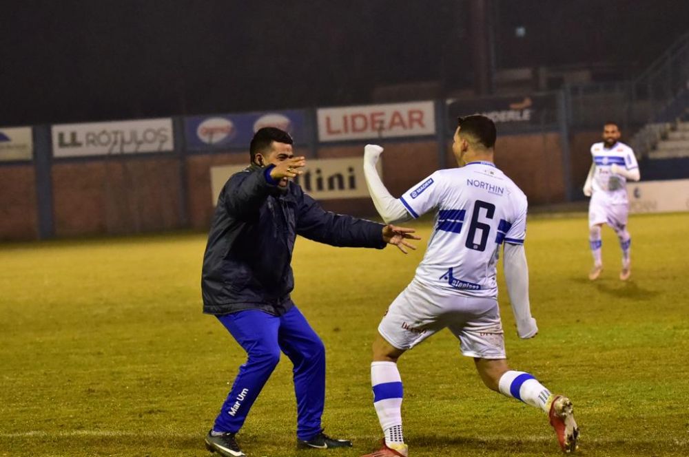 Confronto entre Esportivo e VEC termina em empate