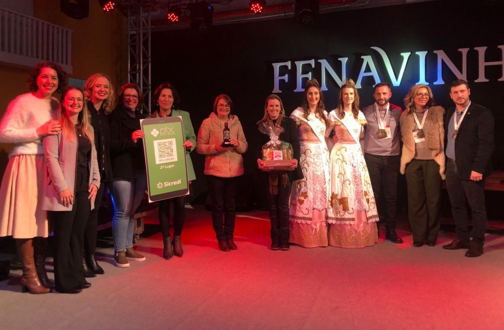 17ª Fenavinho realiza premiação dos vencedores dos Jogos Coloniais
