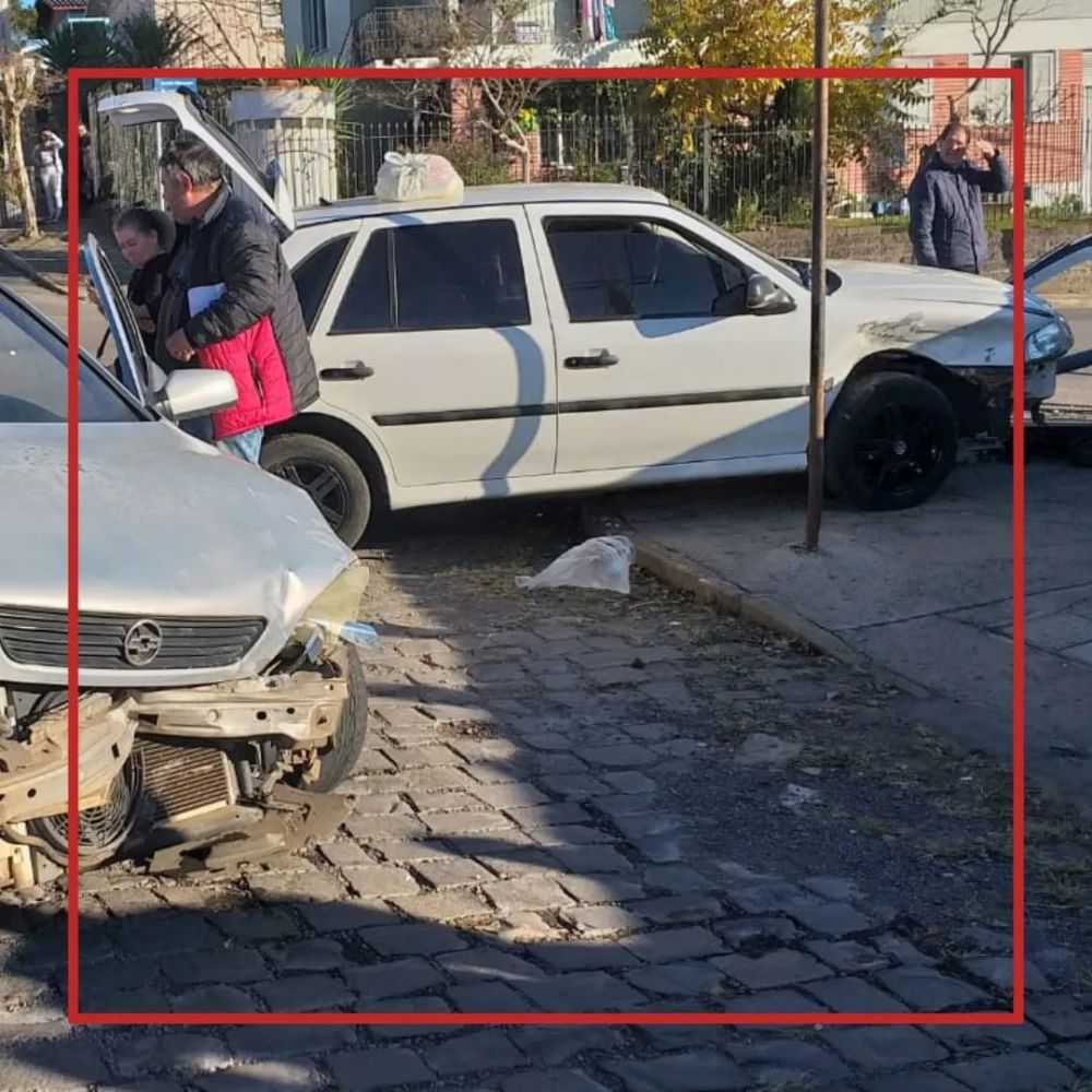 Acidente de trânsito deixa três pessoas feridas em Garibaldi