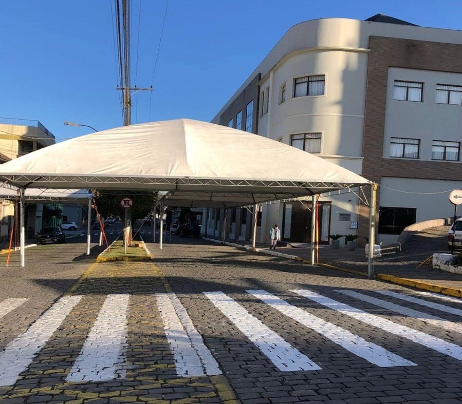 Prefeitura antecipa montagem das estruturas para o Festival do Grostoli