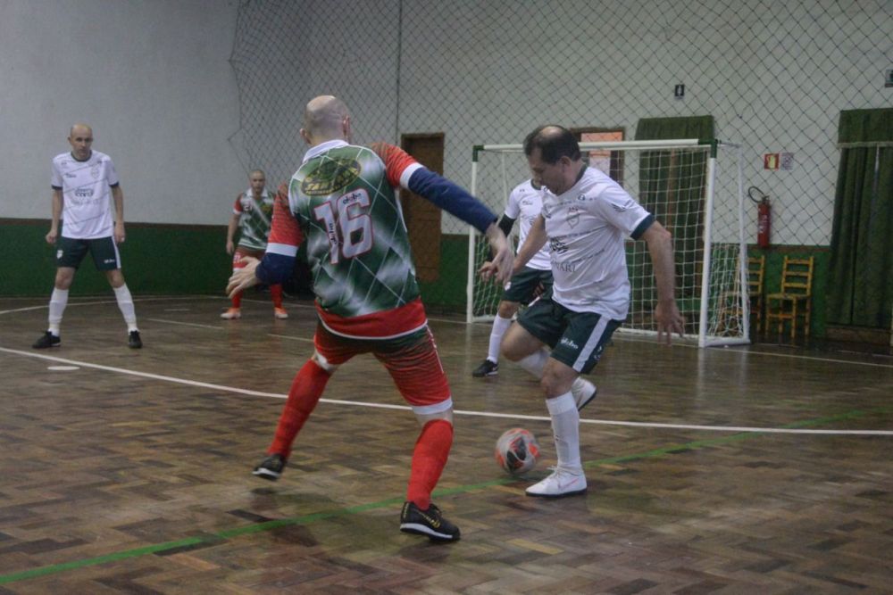 Colonial de Futsal tem jogos pelas quartas de final