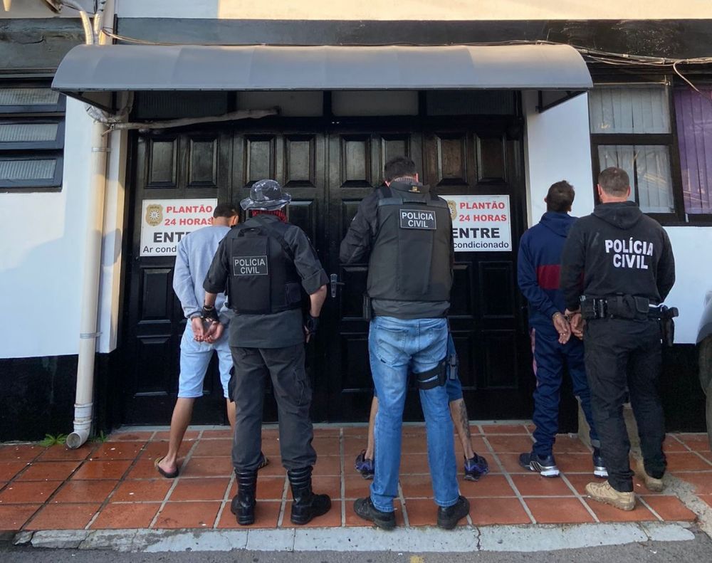 Polícia Civil prende dois homens por tráfico de drogas em Bento Gonçalves