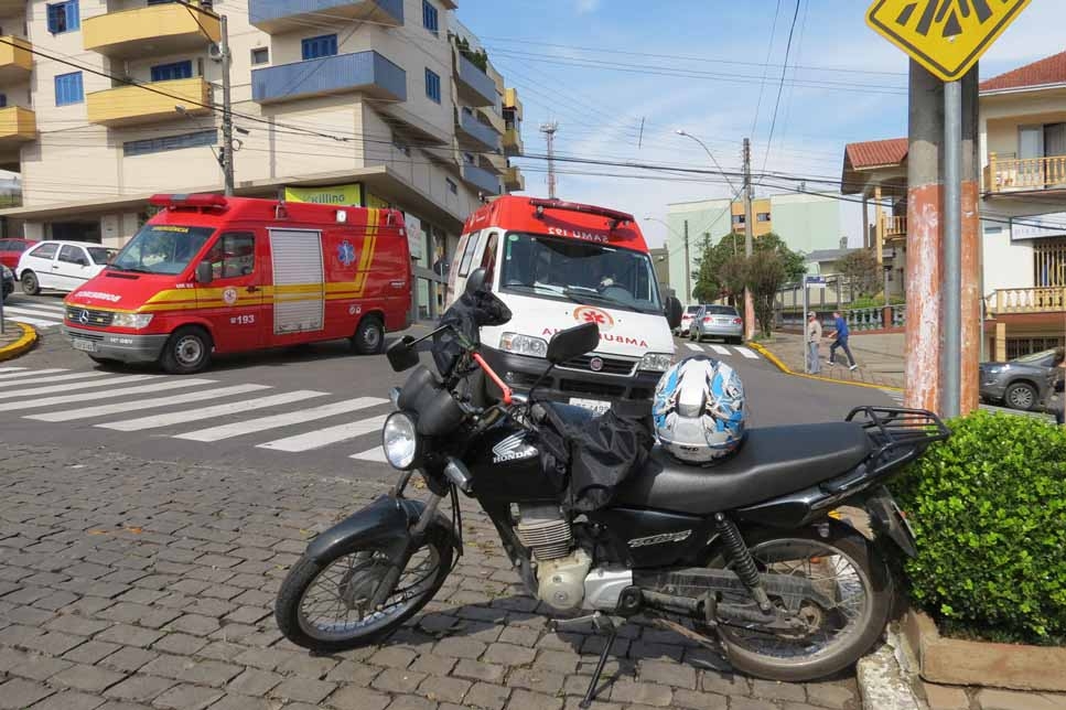 Mais um acidente envolvendo motociclista em Carlos Barbosa