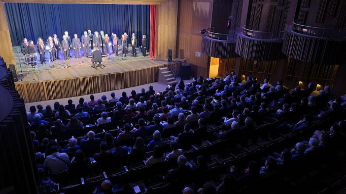 Encontro de Coros é realizado na Fundação Casa das Artes, em Bento Gonçalves