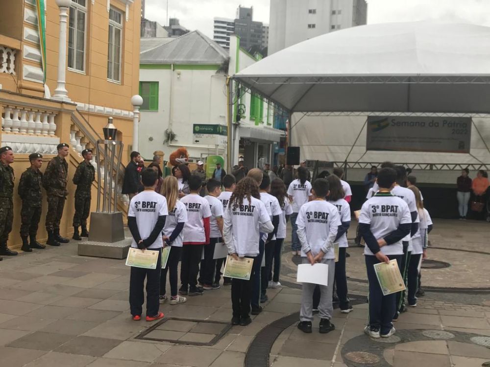 Brigada Militar realiza formatura do Proerd em Bento Gonçalves 