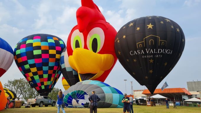 Festival de Balonismo segue com programação nesta sexta-feira