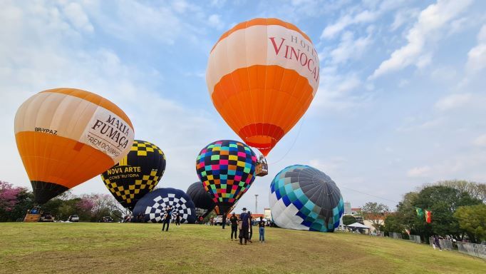 Night Glow é a atração deste sábado do Festival de Balonismo de Bento Gonçalves