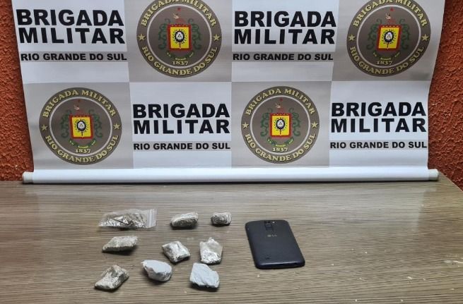 Homem é preso por tráfico de drogas no bairro São José em Garibaldi