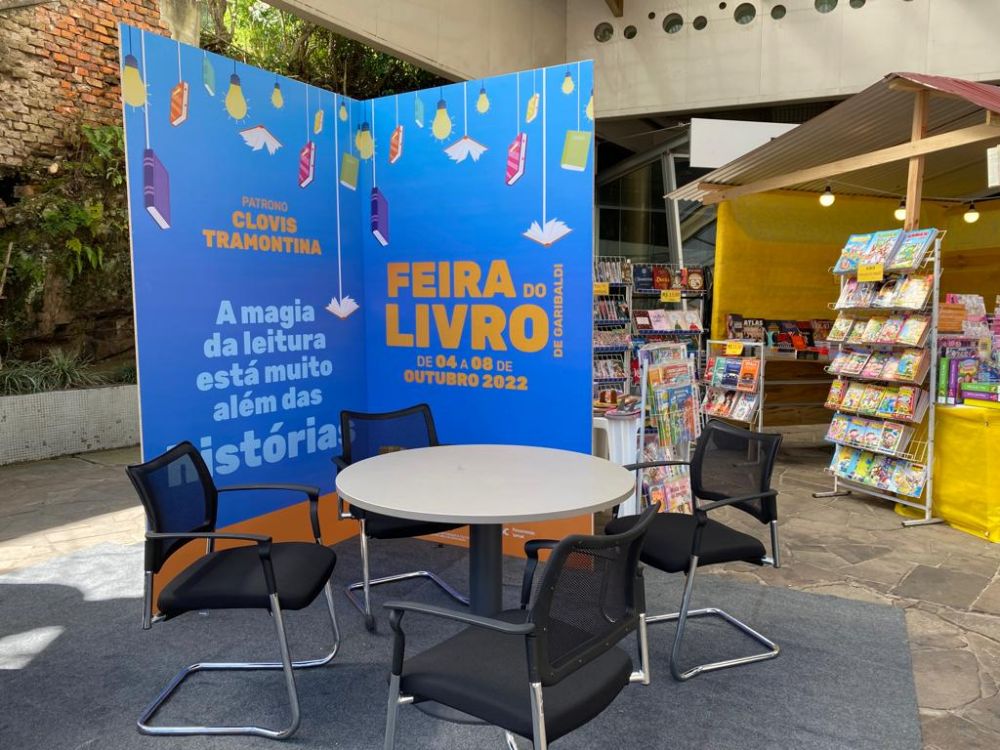 Confira a programação da Feira do Livro de Garibaldi desta quarta-feira