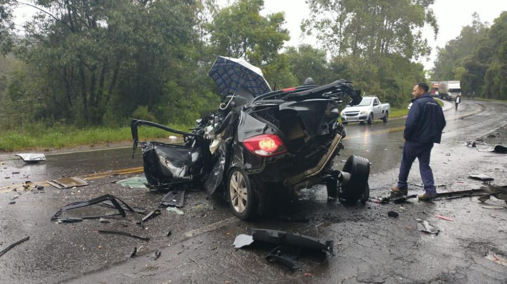 Grave acidente de trânsito deixa uma pessoa ferida, em Garibaldi.