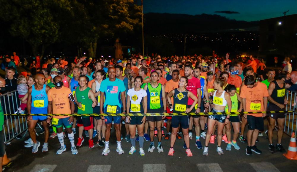 Sparkling Night Run ocorre no sábado, em Bento Gonçalves, com mais de 860 participantes