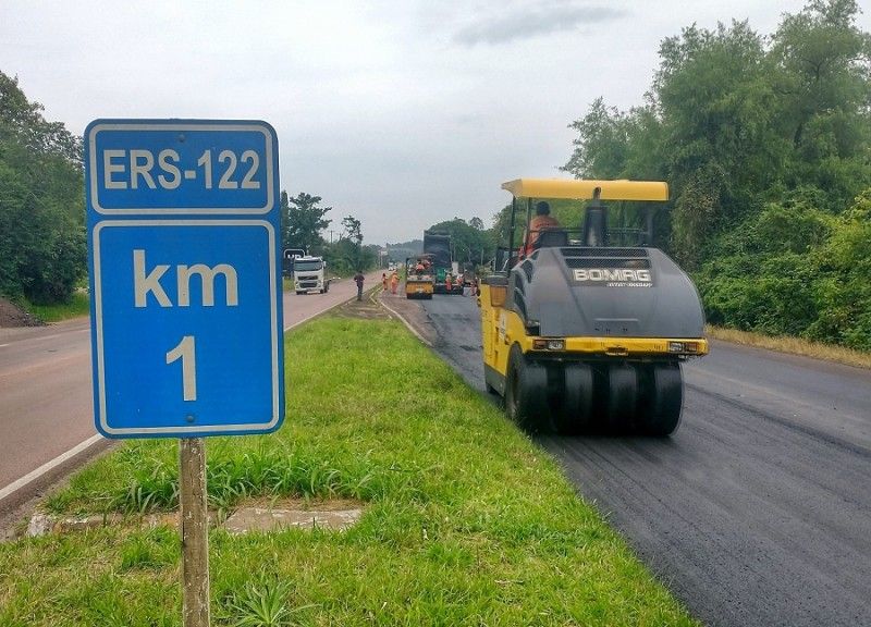 Obras na ERS-122 em Portão deixa rodovia com trânsito alterado