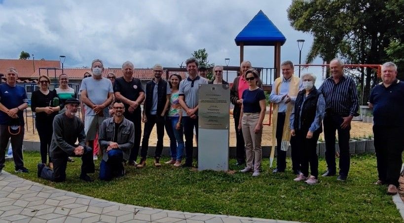 Prefeitura de Carlos Barbosa realiza entrega da nova praça de Desvio Machado